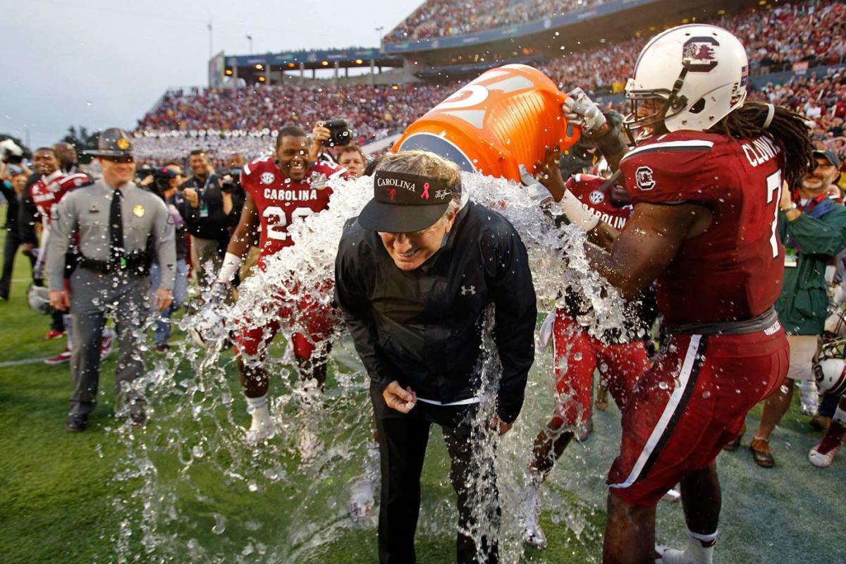 2014-Steve-Spurrier-Jadeveon-Clowney.jpg